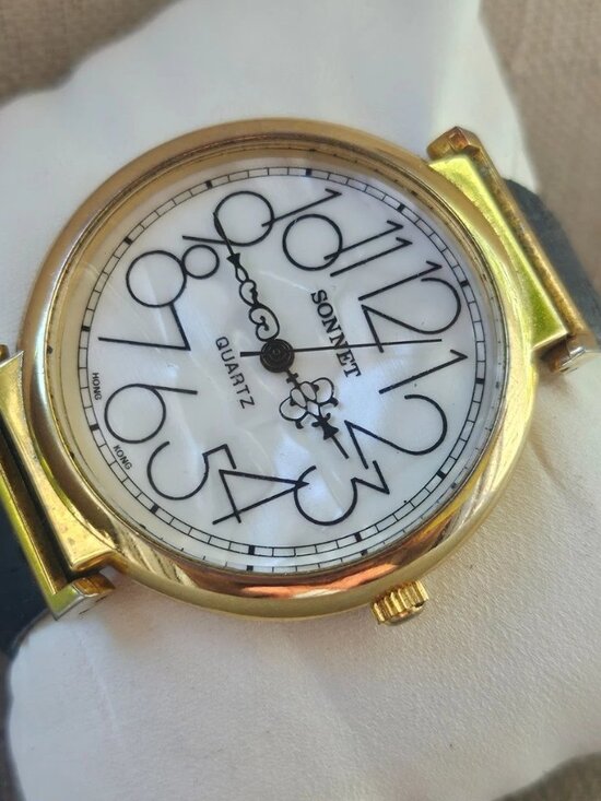 Sonnet Women Watch Blue Lizard Grain Leather Band Analog Quartz Gold Tone main image 5